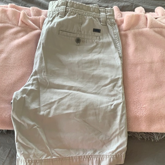 Izod Other - Izod Light Khaki Golf Shorts